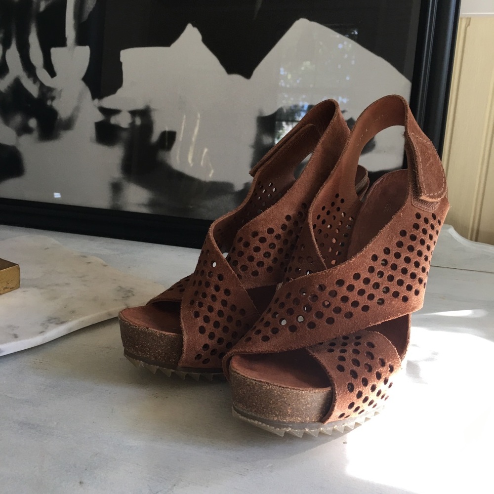 Pedro Garcia platform heels